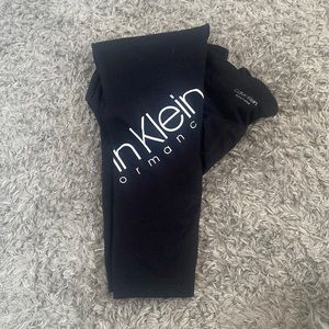 Calvin Klein performance leggings size M in woman’s